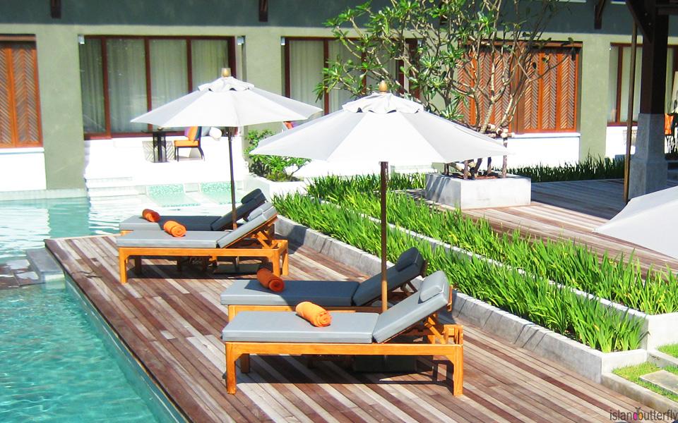 Wooden umbrellas Teak wooden sunbeds